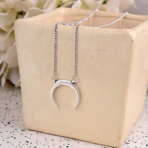 Gold Crescent Necklace, Moon Pendant, Crescent Pendant,Moon Necklace, Christmas Gift, Mothers Day Gift,Valentines Day Gift