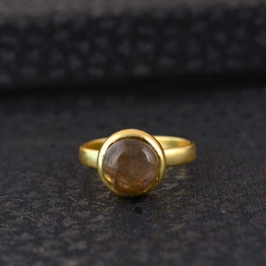 Natural labradorite ring, 92.5 Sterling Silver statement boho ring, large gemstone ring, pretty dainty ring, alternative engagement ring