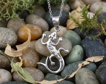 Colgante de lagarto de plata de ley: collar de gecko, joyería de animales.