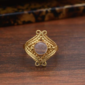 Natural Rose Quartz Ring, Gold Ring, Filigree Band Ring, Dainty Ring, Women&#39;s Ring, Gemstone Ring, Brass Ring, Promise Ring, Gift For Her
