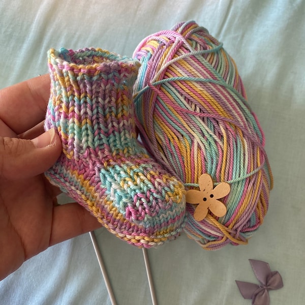 Strickanleitung Babyschuhe Babysocken 0-3 Monate stricken für Anfänger PDF Anleitung plus Videoanleitung Hilfestellung