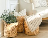 Large Wicker Storage Basket, Set of 3, Woven Water Hyacinth Blanket Baskets with Handles, Round Natural Nesting Storage Bins for Your Home