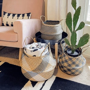 Woven Seagrass Plant Baskets, Set of 3, Wicker Belly Baskets Planter Indoor With Handles, Large Natural Decorative Foldable Basket