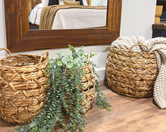 Natural Wicker Storage Baskets, Set of 3, Woven Water Hyacinth Blanket Basket with Handles, Nested Bin for Organizing Any Room In Your Home