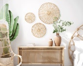 Large Natural Wicker Wall Décor, Set Of 3, Hanging Woven Water Hyacinth Flat Basket, Round Wall Basket Décor For Bedroom or Living Room