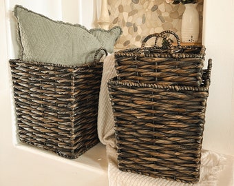 Large Wicker Storage Basket, Set of 3, Black Water Hyacinth Blanket Baskets With Handles, Natural Nesting Floor Storage Bins for Organizing