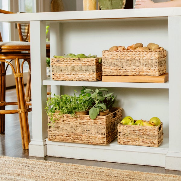 Large Natural Wicker Storage Basket, Set of 4, Water Hyacinth Woven Storage Bin for Organizing, Large Rectangular Nesting Bins With Handles