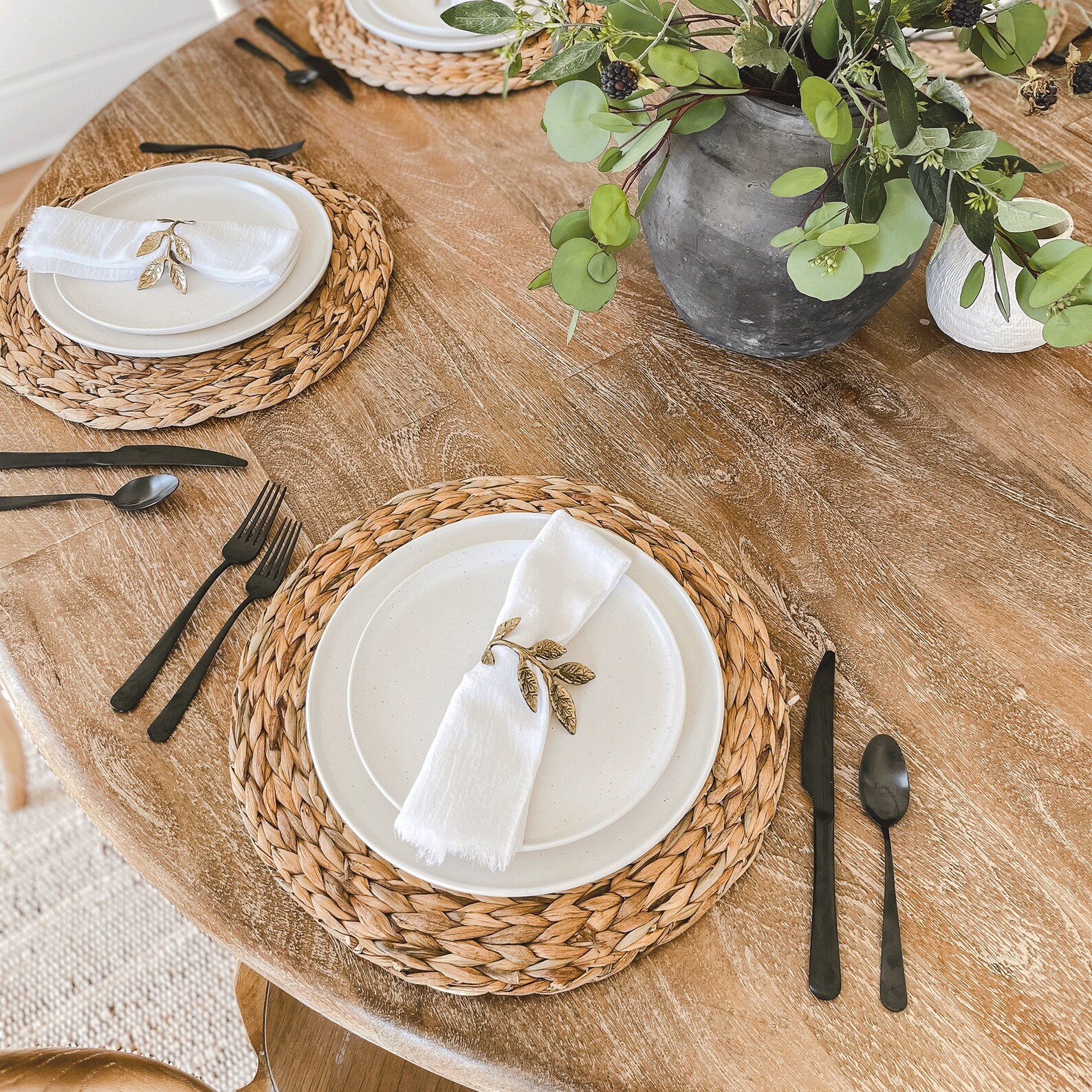 Natural Woven Placemats for Table Setting, Set of 48, Thick Water