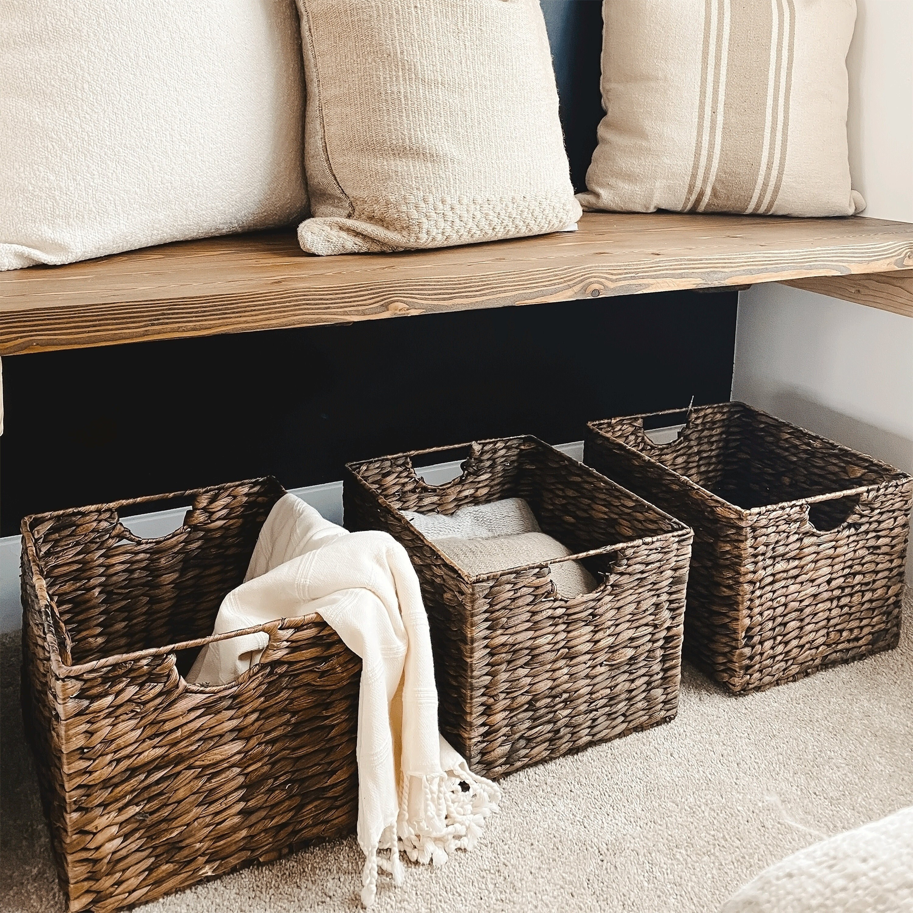 Storage Baskets for Kitchen Storage Bins Woven Basket Square Wicker Basket  for Shelf Kitchen Organization Straw Utensil Storage 