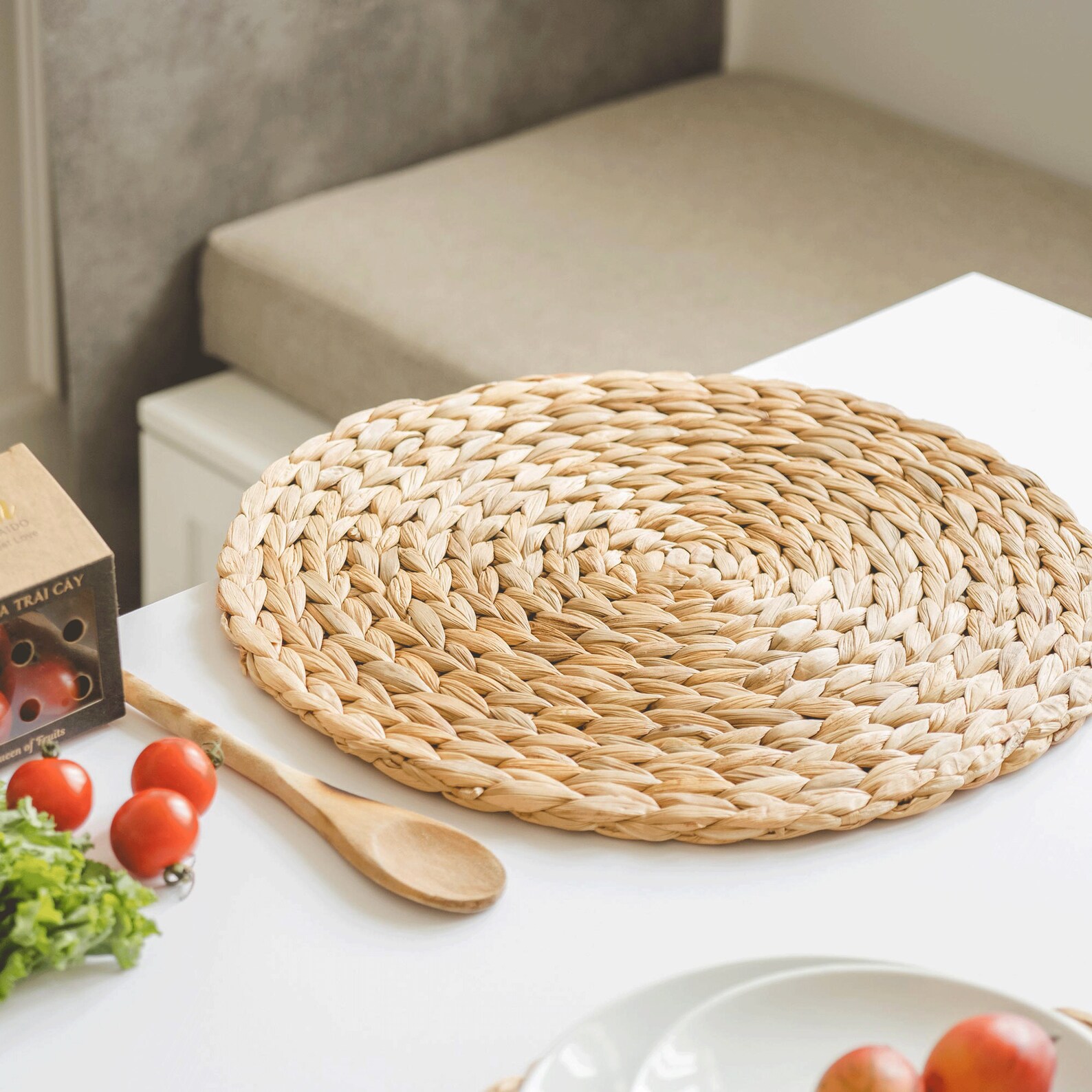 Natural Woven Placemats for Table Setting, Set of 48, Thick Water