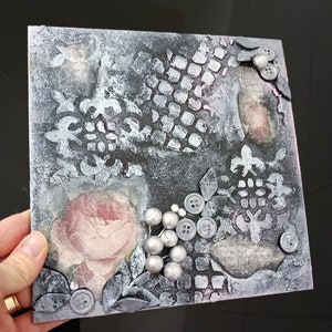 Panneau d'art de style vintage à techniques mixtes avec des roses et des détails 3D, art de collage, art texturé de découpage à techniques mixtes sur toile, unique en son genre