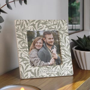Personalised Leaf Print Ceramic 4x4 Frame.....