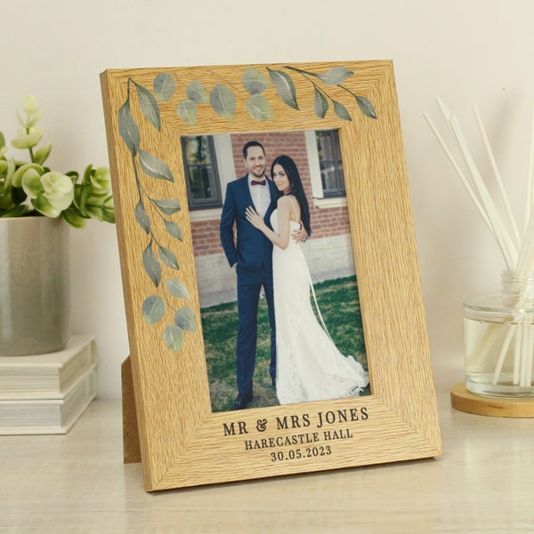 Personalised Wedding Photo Frame 6x4 Botanical Oak Finish Photo Frame.....