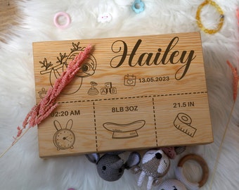 Gepersonaliseerde babyherinneringsdoos – gegraveerde houten geboortestatistieken