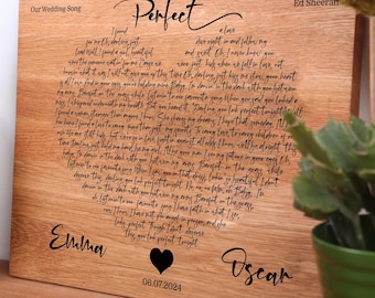 Gegraveerd huwelijkslied, songtekst eerste dans, houten snijplank, hartvormig lied, cadeau stel, jubileumcadeau (1e, 5e)