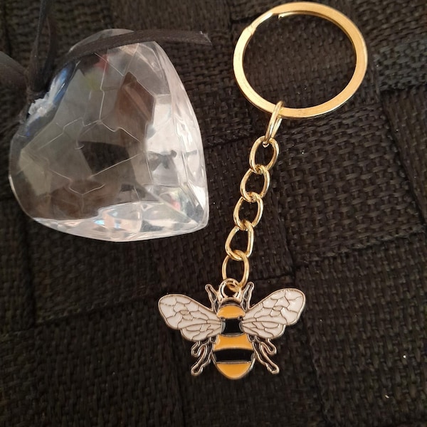 Gold Bee Keyring Personalised Initial (Birthday, Gold bee, Gold keychain, Manchester, Nature, bees, bumble bee, Gift, Bag charm)