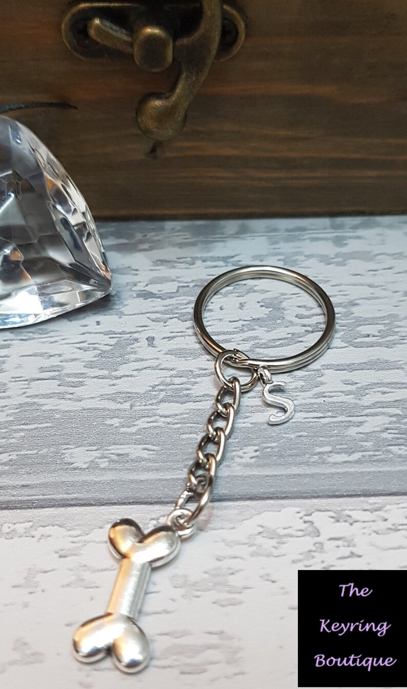 Dog, Dog Lover, Friend, Loved One, Happy, Mental Health, Mother/'s Day Dog Bone Shaped KeyringKeychain Silver coloured