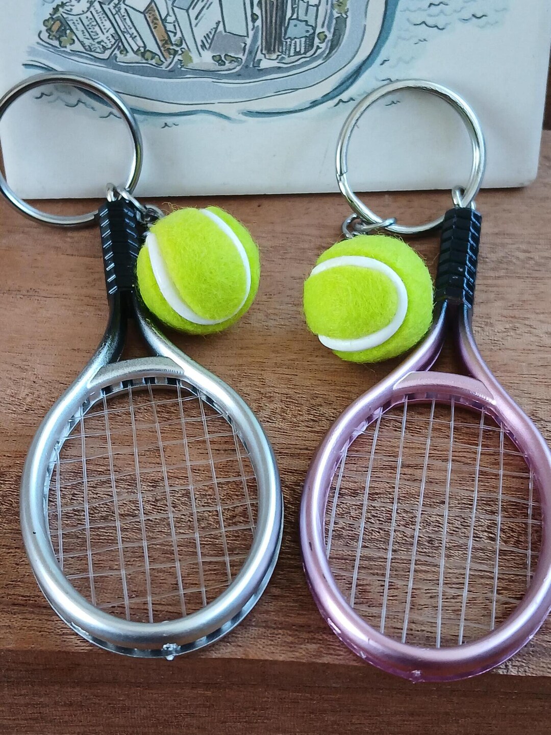 Porte-clés En Métal Argenté En Forme De Batteur De Tennis - Accessoire Sportif, Neuf étiqueté