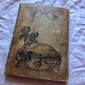 Lindo álbum de cartões postais vintage inglês completo de 1900 com 85 itens antigos de papel