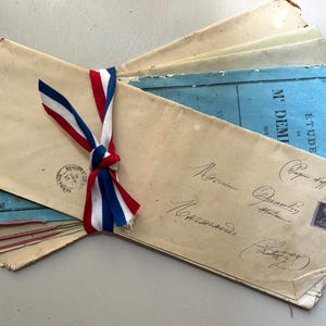 NUOVA SCORTA 5 Deliziosi fogli di carta francese vintage del 1800 con copertina verde, blu e beige, pagine scritte a mano, documenti effimeri, album di ritagli artigianali