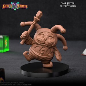 Owlkin Jester • Cute monsters • Epics &#39;N&#39; Stuffs • 3D Printed 32mm TableTop Miniature