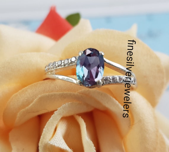 Lab alexandrite ring deals