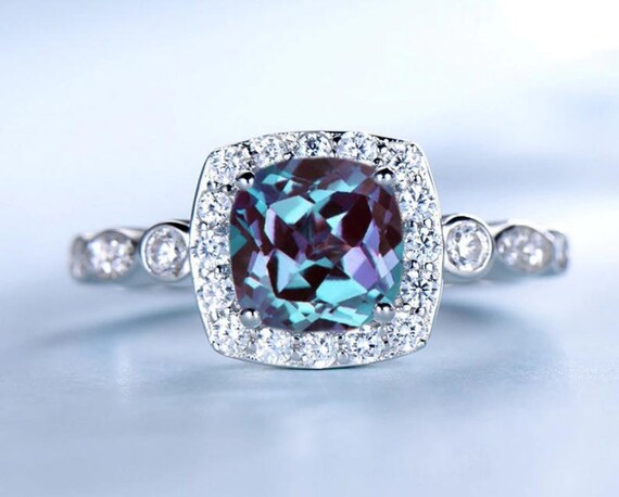 thumbnail image 2 of 925 Sterling Silver Lab-Created Alexandrite Ring – Cushion Cut, Handmade, Size 7 – Purple Gemstone, Prong Setting 2 of 4