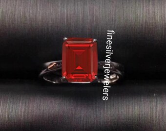 Anillo de rubí hecho a mano en plata de ley 925 con piedra preciosa de corte esmeralda para mujer.