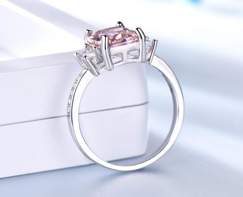 Bague En Argent Massif Avec Morganite 10x8 Mm - Taille Ajustable 53 à 58 - Élégante Et Naturelle