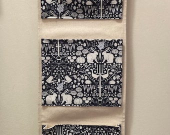 Cotton Wall Pocket Organizer: Hanging Storage with Wooden Pole
