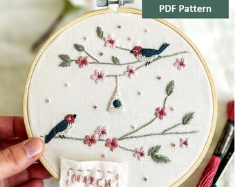 桜の刺繍パターン PDF 春の刺繍デザイン ピンクの桜と青い鳥の刺繍