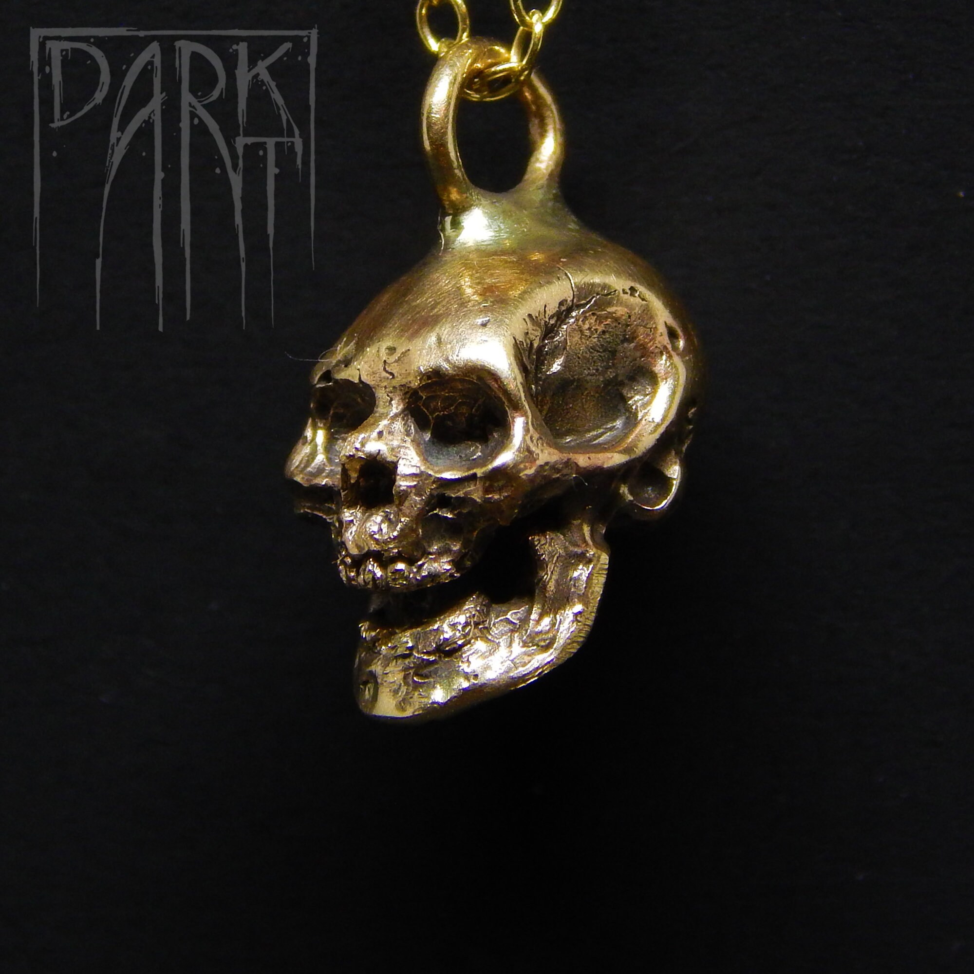 Skull Pendant in 9ct Gold | Etsy
