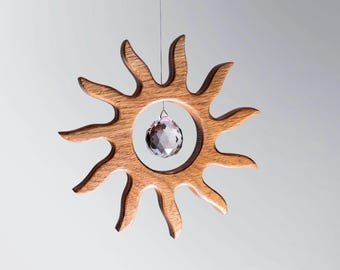 Attrape-soleil en chêne avec prisme de cristal - Décoration celtique pour fenêtre
