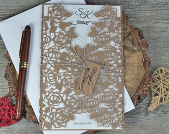 Faire-part de mariage floral découpé au laser, style vintage rustique