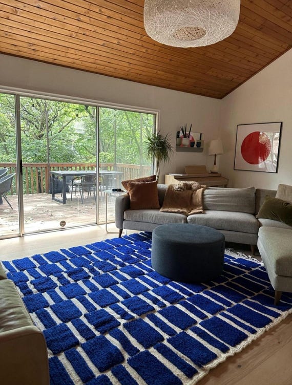 Blue & White Moroccan Rug: Hand-Knotted Wool Carpet