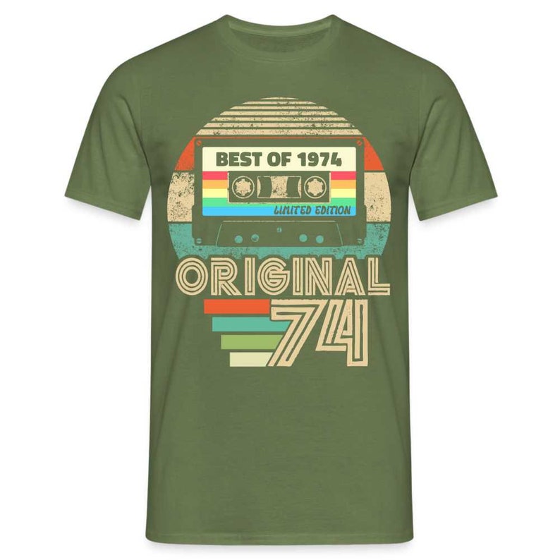 50. Geburtstag Geboren 1974 Retro Kassette Geschenk T-Shirt - Militärgrün