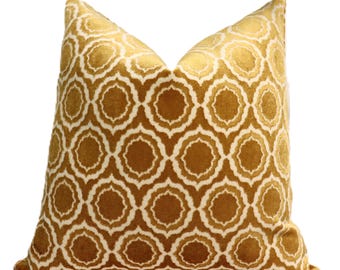 Velours médaillon beige doré