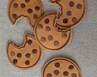 Embroidered Chocolate Chip Cookie Iron On Patches - Baker Gift, Kawaii Applique (Set of 5)