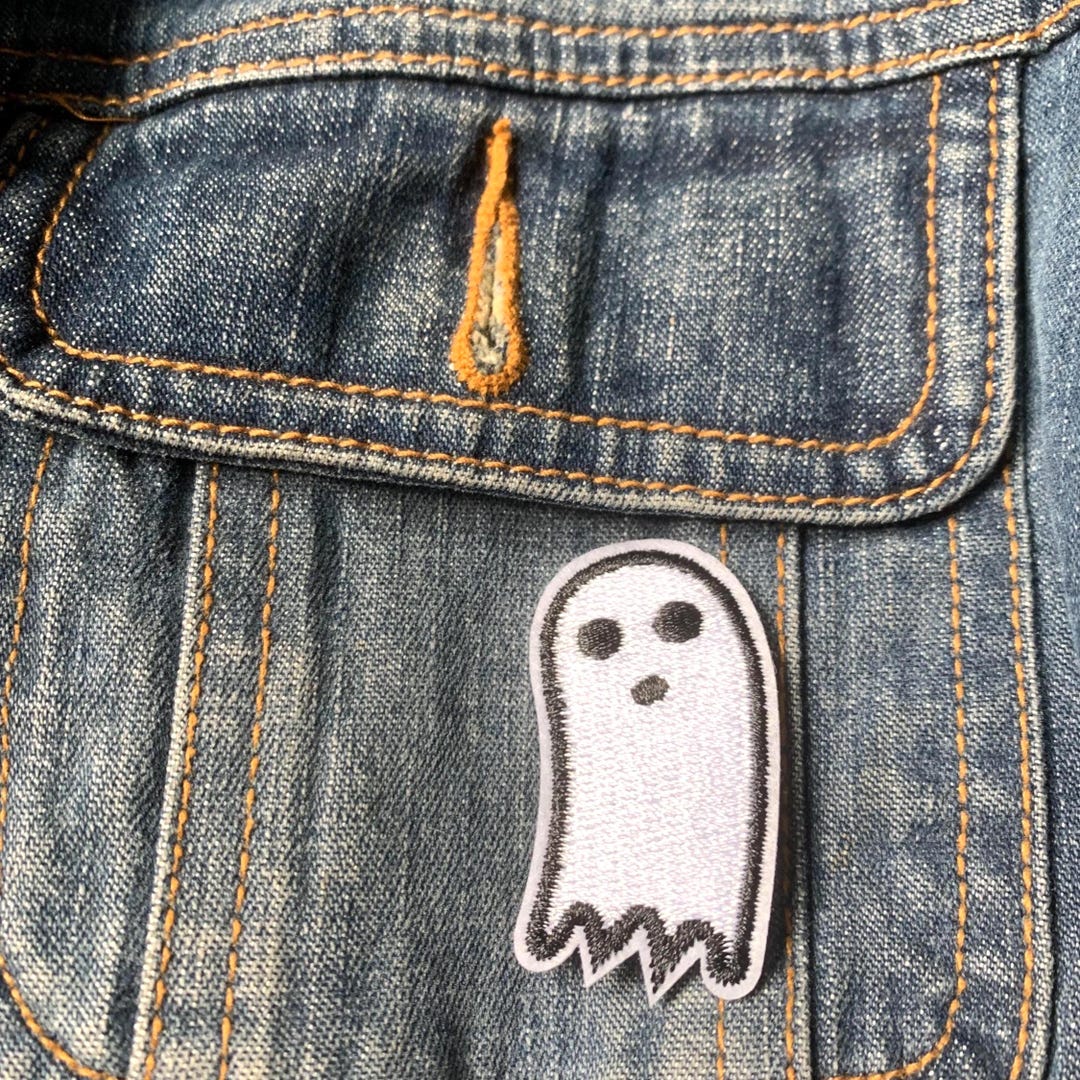 Mini Ghost Iron on Patch: Spooky Halloween Embroidered Applique - Etsy