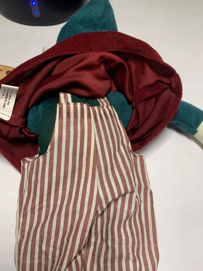 Vintage Elf Dolls Set, Primitive Folk Art Decor, Red and Green Elf Doll