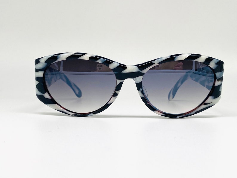 NOUVELLE VAGUE Mod.Mariy vintage glasses 80s New Old Stock made in Italy zebra oversize black and white