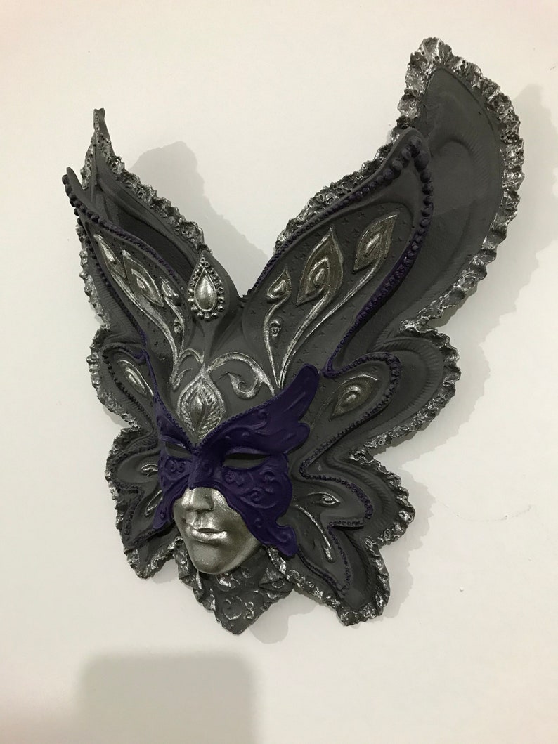DECORATIVE MASK