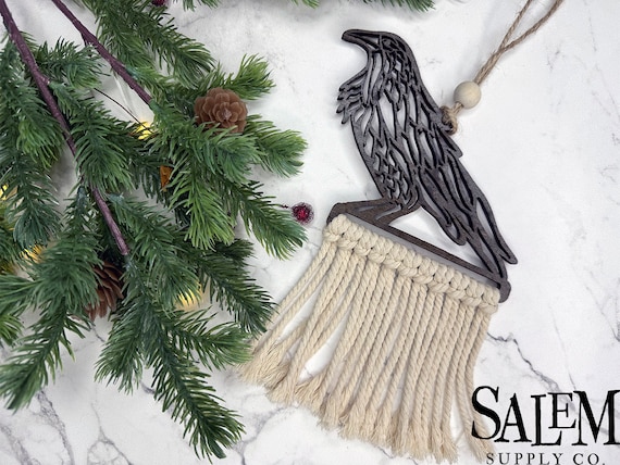 Raven Ornament, Macrame Christmas Ornaments, Pagan Christmas, Yule Ornaments, Witchy Christmas, Norse Altar, Pagan Gifts, Norse Raven