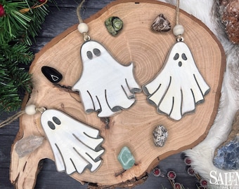 Ghost Ornament, Halloween Ornaments Wood, Goth Christmas Ornament, Dark Christmas, Witchy Ornaments, Witchy Gifts, Yule Ornament, Goth Gifts