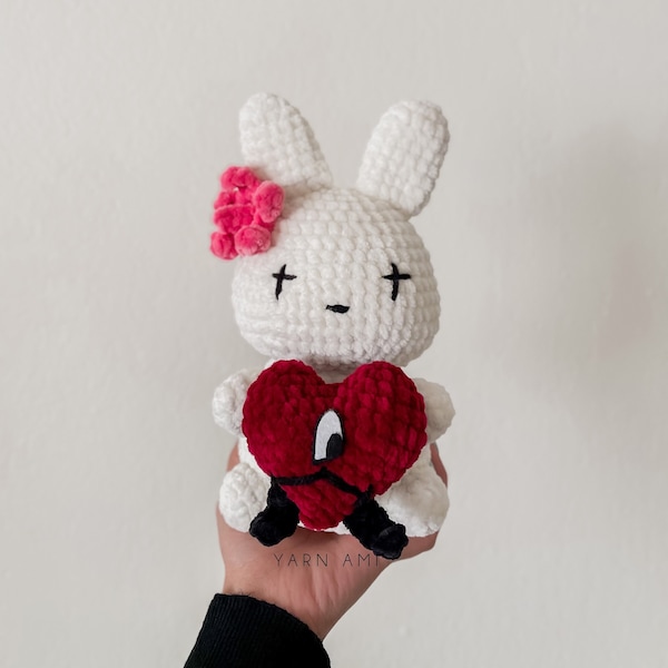 Milena Bad Bunny Crochet Pattern | Bunny Amigururmi Pattern | Instant PDF Download | Bad Bunny | PATTERN ONLY | Un Verano Sin Ti