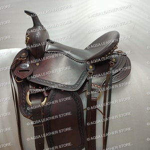 Endurance Trail Leather Saddle ,Beautifully Hand Tooled .