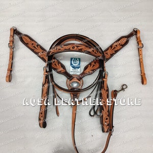 Premium Quality Leather Headstall, Breast Collar And Reins.