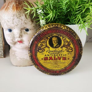 Highly Medicated Rawleighs Antiseptic Salve Round Metal Tin - Collectible Advertising Tin - Medical Tin -Antique Toiletry -- Bathroom Decor