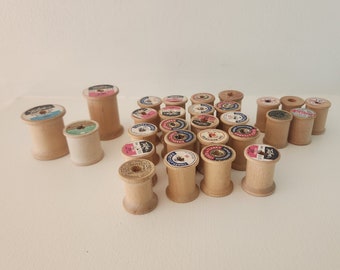 Vintage Empty Wooden Spools Lot Of 28 --Sewing Spool Bundle -- Craft Spools -- Vintage Sewing Thread Spools -- Craft Room Organization