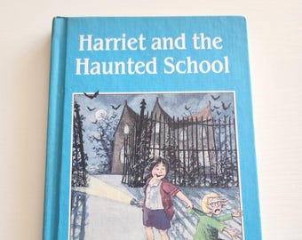 Vintage 'Harriet And The Haunted School' Children's Book, 1984